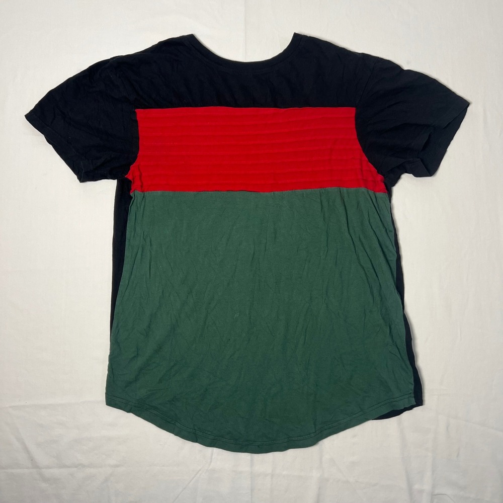 NYC Upstanders Mens Large Colorblock T-Shirt Black Red Green Textured Panel L